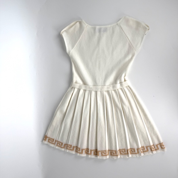 Authentic Young Versace Girls’ White Button Medusa Cap Sleeve Dress 7A - Picture 7 of 9